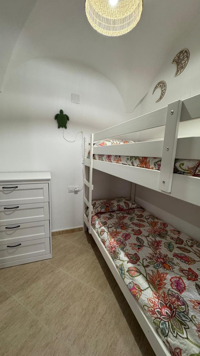bunk bed