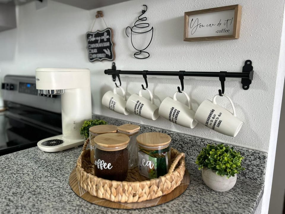 Coffee/tea facilities