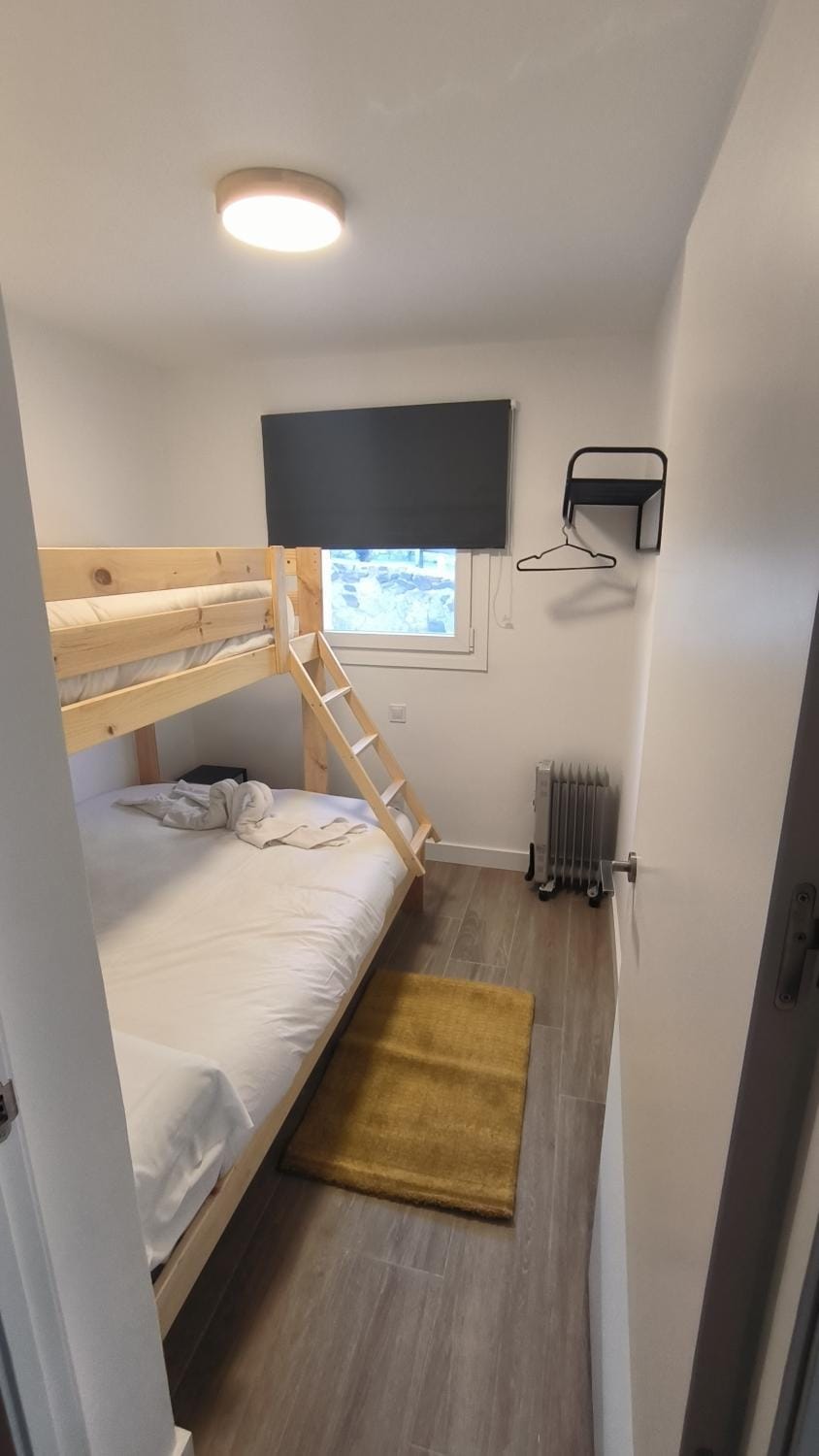 bunk bed