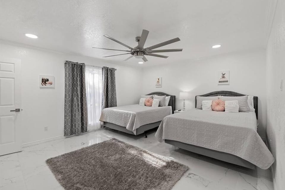 Corpus Christi Gem House in Nueces County