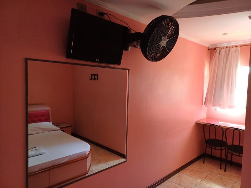 TV and multimedia, Bedroom