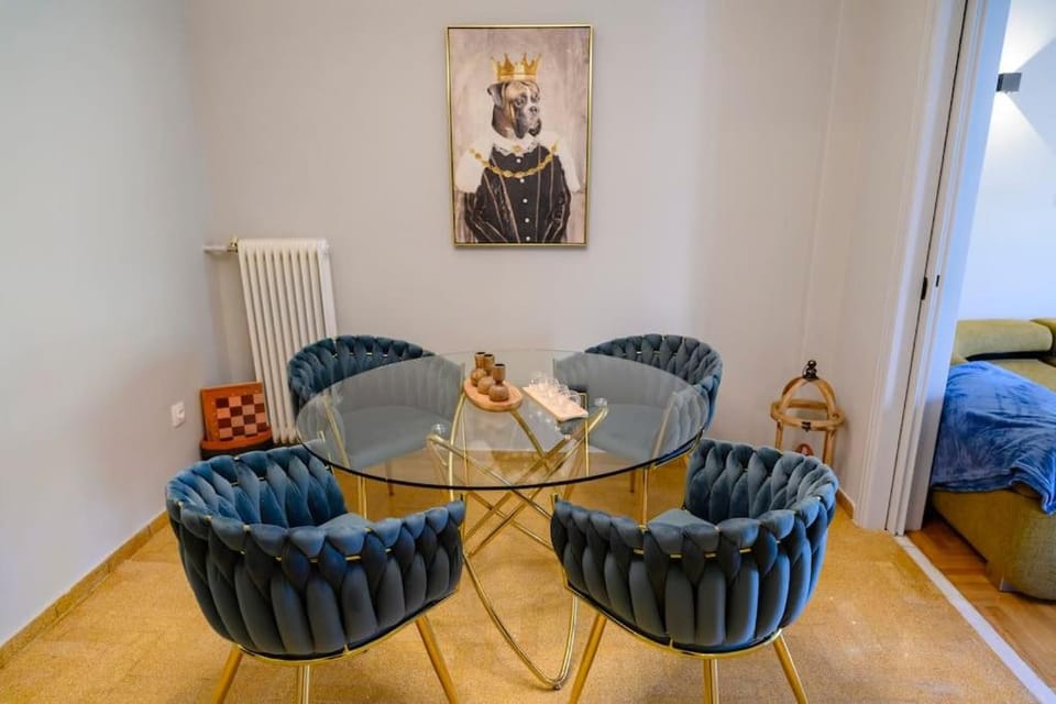 Stunning Acropolis 2 bedroom Opulence Apartment in Athens