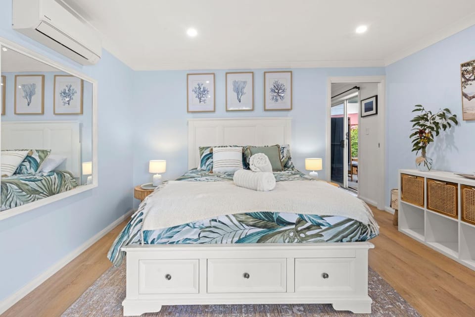 Callala Bay Gem - Jervis Bay - Pet Friendly Getaway with Spa House in Callala Bay
