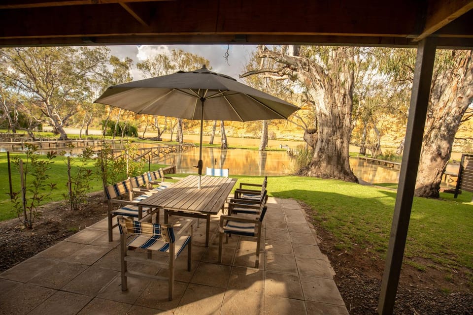 The Birds Nest at Caurnamont House in South Australia