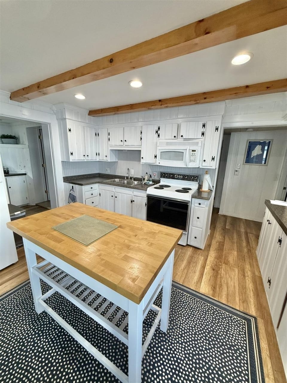 GRANDVIEW LAKEFRONT LIMIT 9 Villa in Baldwin