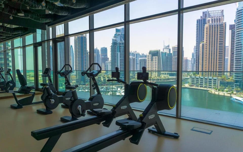 3BR Full Marina View for 8 Near The Metro! Apartment in Dubai