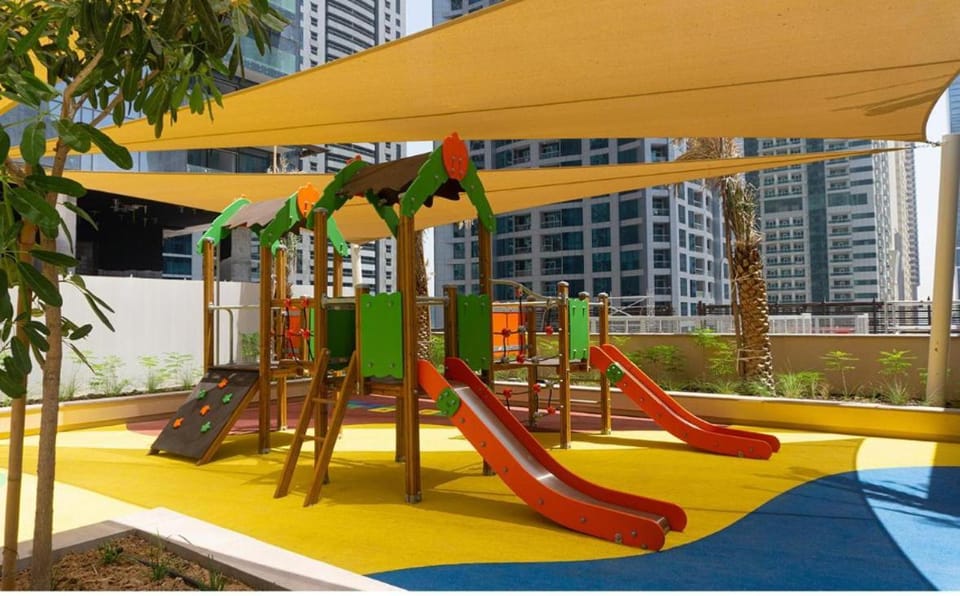 3BR Full Marina View for 8 Near The Metro! Apartment in Dubai