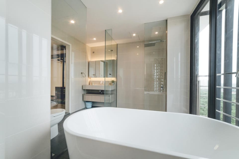 Bathroom, Bath