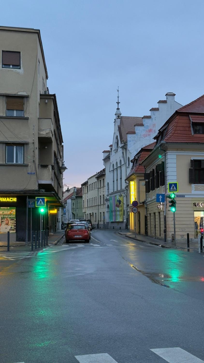 Property building, Neighbourhood, City view, Street view, Location