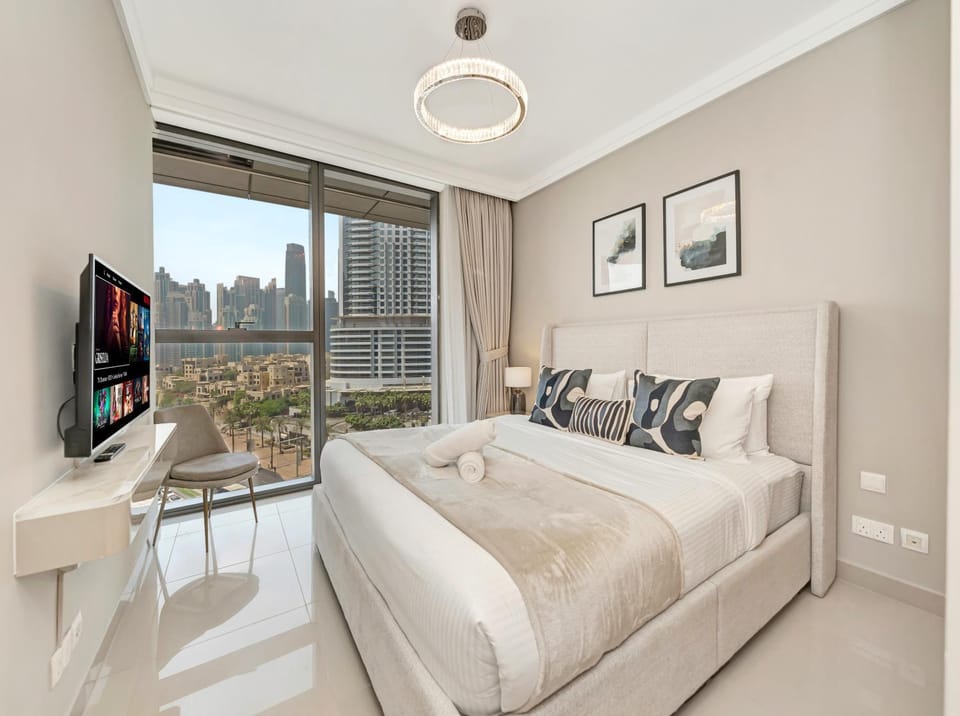 Communal lounge/ TV room, Bed, TV and multimedia, Photo of the whole room, Evening entertainment, Bedroom