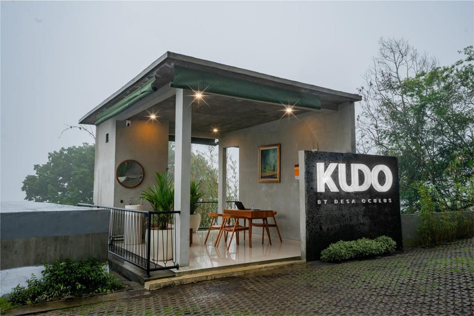Property building, Property logo or sign, Lobby or reception