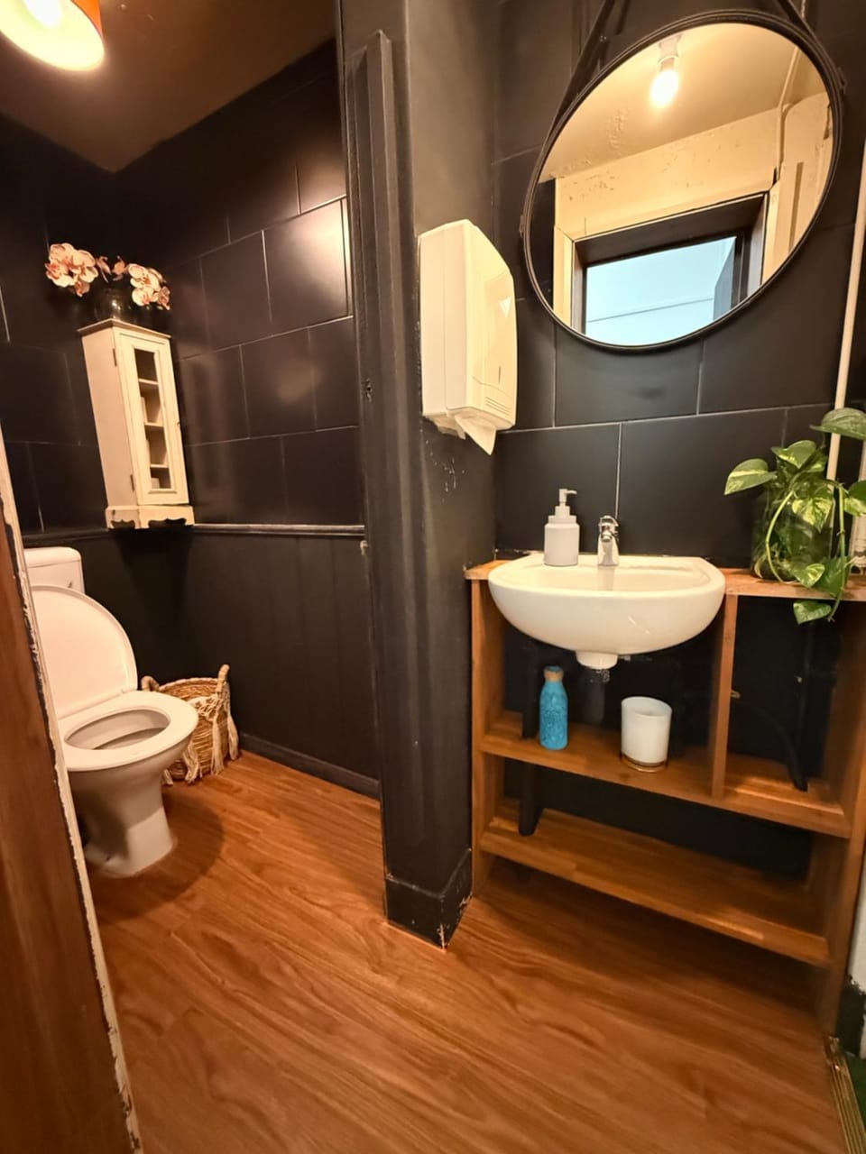 Location & Budget - Great Affordable Studio Bondi Apartment in Sydney