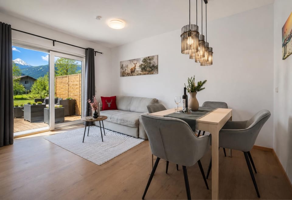 Village Garden Apartment - Zentral in Kirchberg Apartment in Salzburgerland