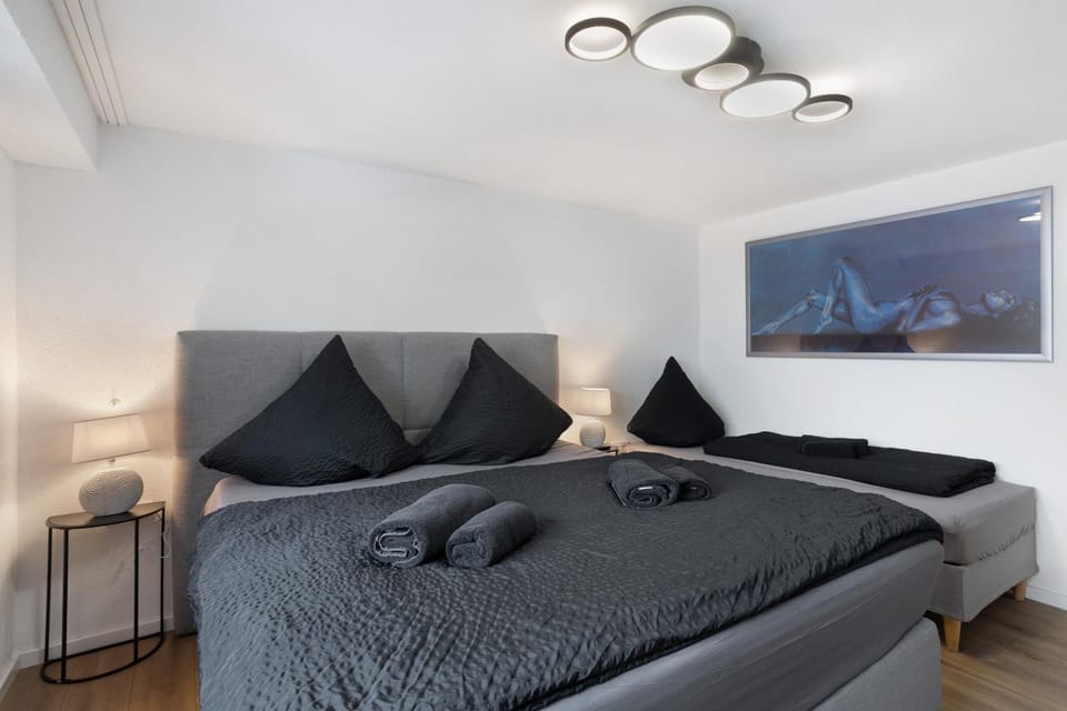 Living room, Bedroom