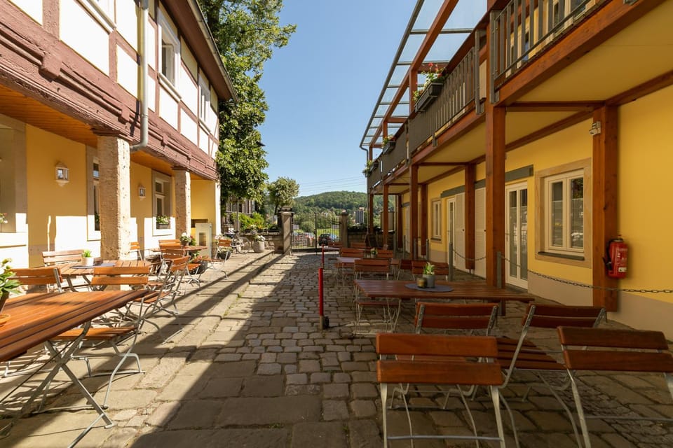 Pension HOFZWANZIG Dresden-Laubegast Bed and Breakfast in Dresden