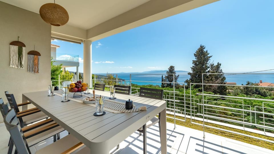Balcony/Terrace, Dining area, Sea view