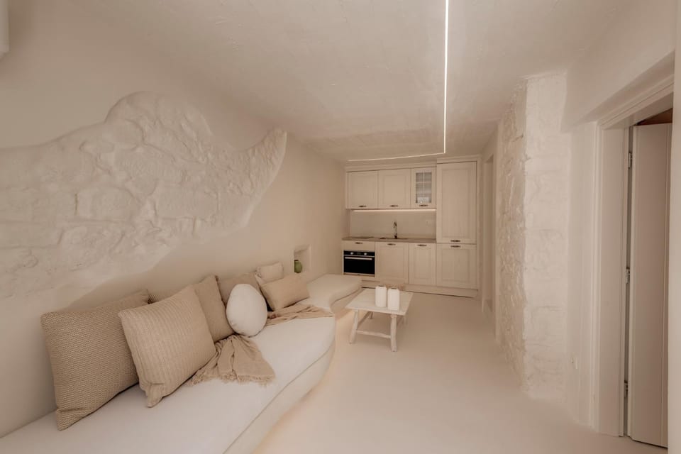 White Suites Syros Apartment in Decentralized Administration of the Aegean