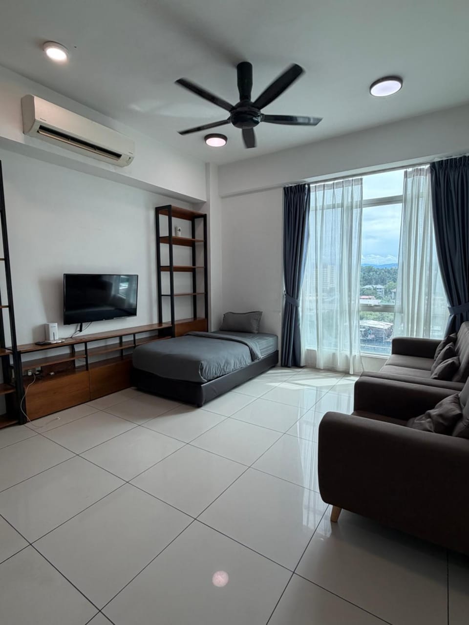 Infinity pool Sutera Avenue family suite Free Wifi -Parking Apartment in Kota Kinabalu