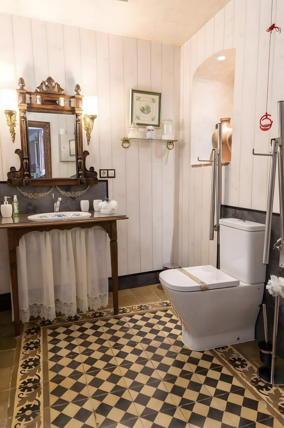 Bathroom, Living room