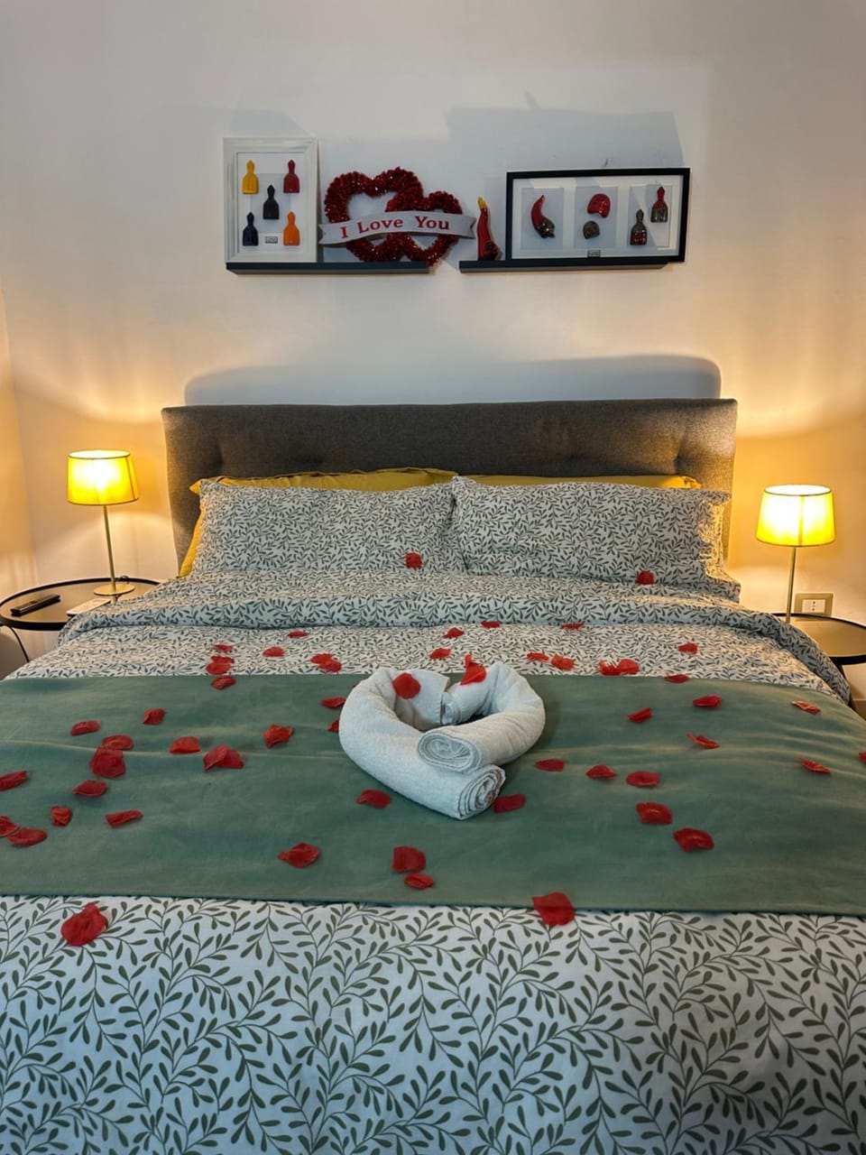 Bella Chiaia Apartment in Naples
