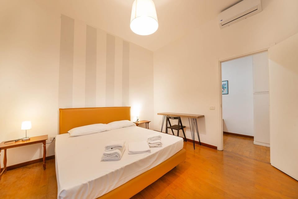 Italianflat - Via Adua two bedroom Old Town Apartment in Verona
