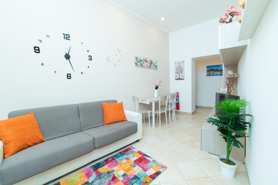 TV and multimedia, Living room, Seating area, furniture, furniture, air conditioner, air conditioner