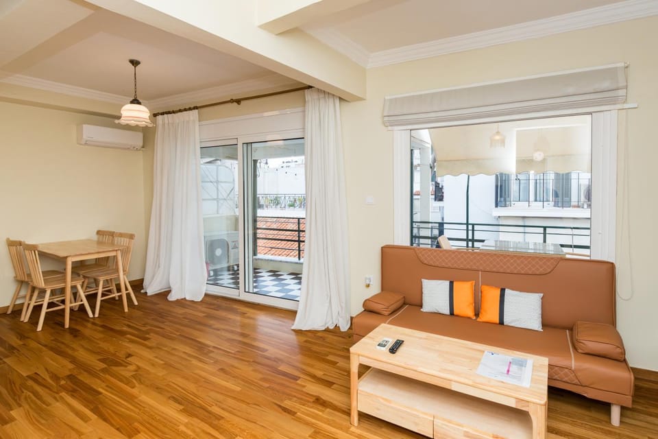 Acropolis Aura Vintage Stays in Athens Apartment in Plaka