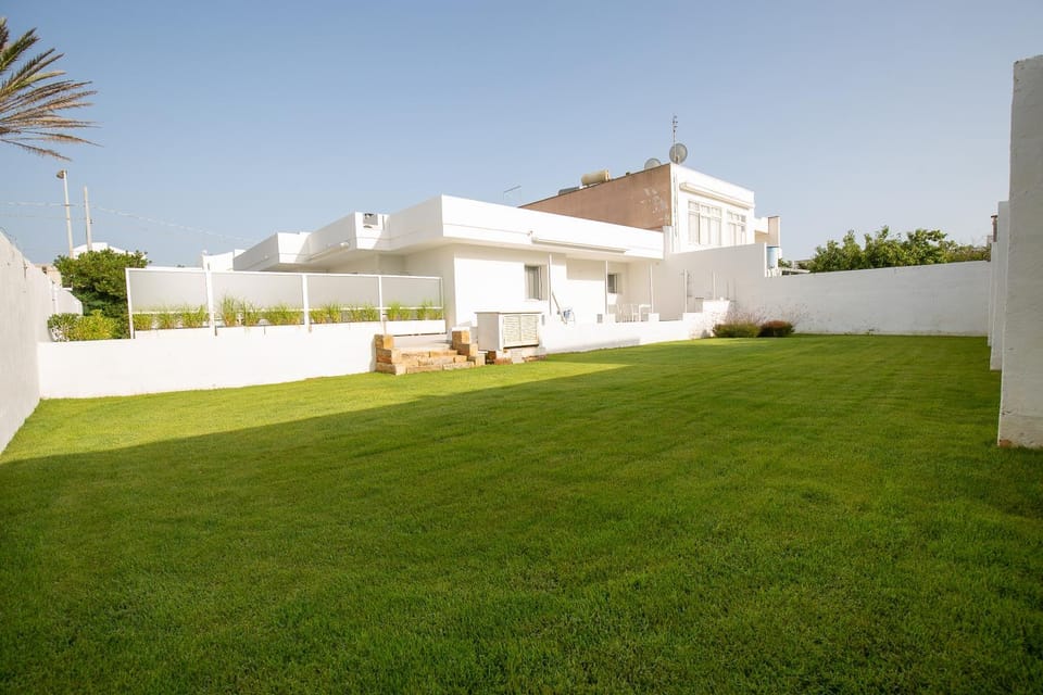Property building, Garden, Garden view