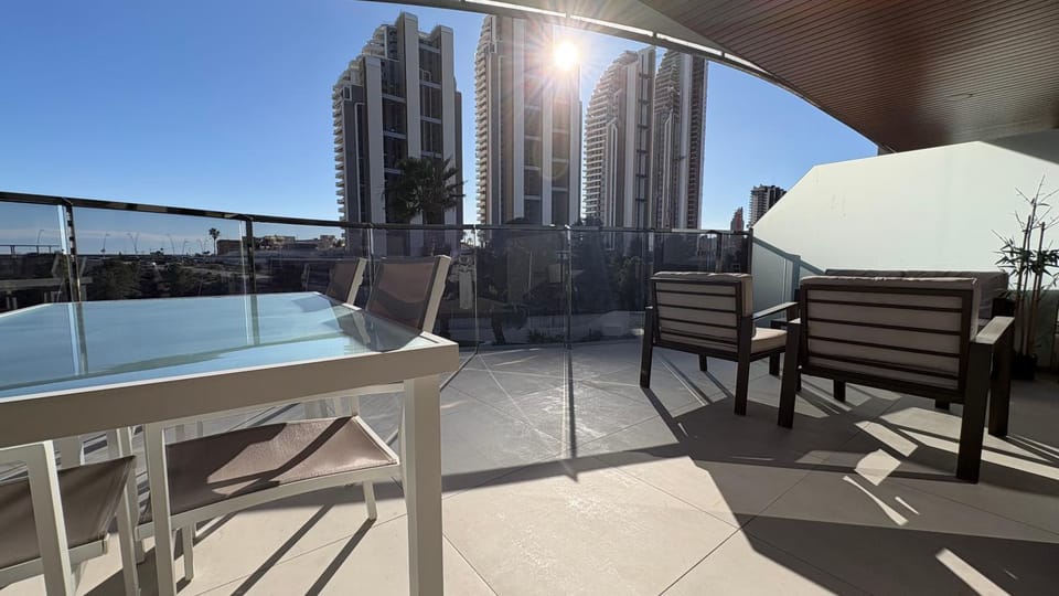 Day, Balcony/Terrace