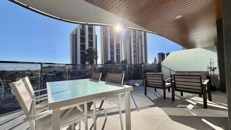 Day, Balcony/Terrace