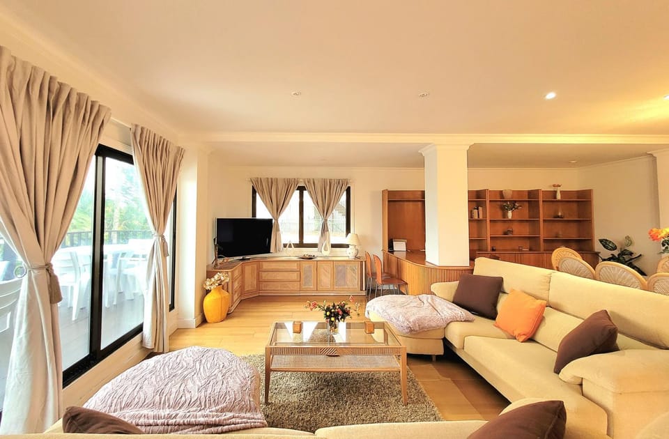 TV and multimedia, Living room