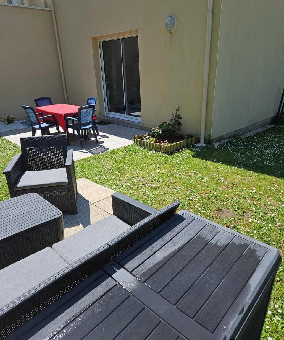 Les 6 chemins House in Saint-Nazaire