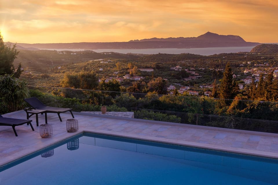 Nearby landmark, Natural landscape, Mountain view, Pool view, Sea view, Swimming pool, Sunset