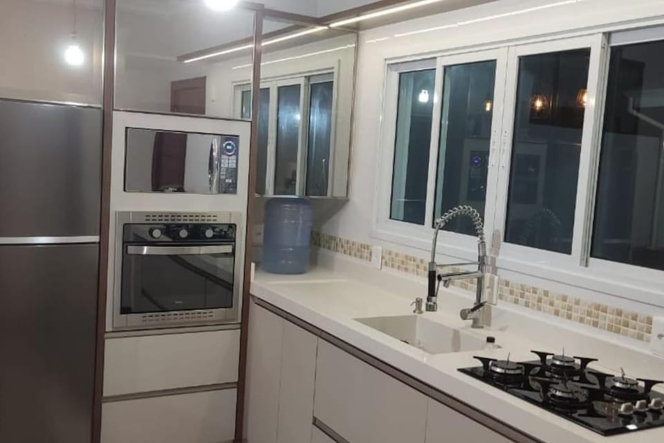 Casa de Praia Com Piscina Aquecida House in Florianopolis
