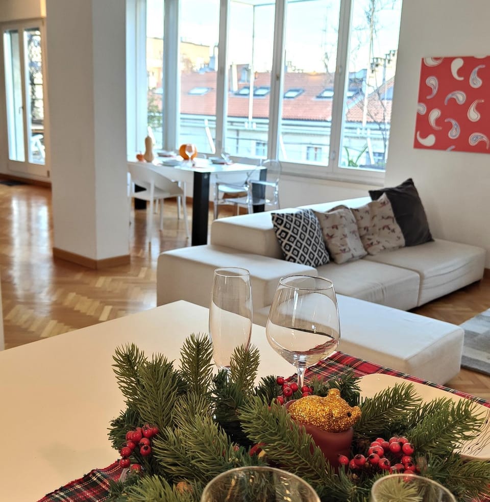 Lounge or bar