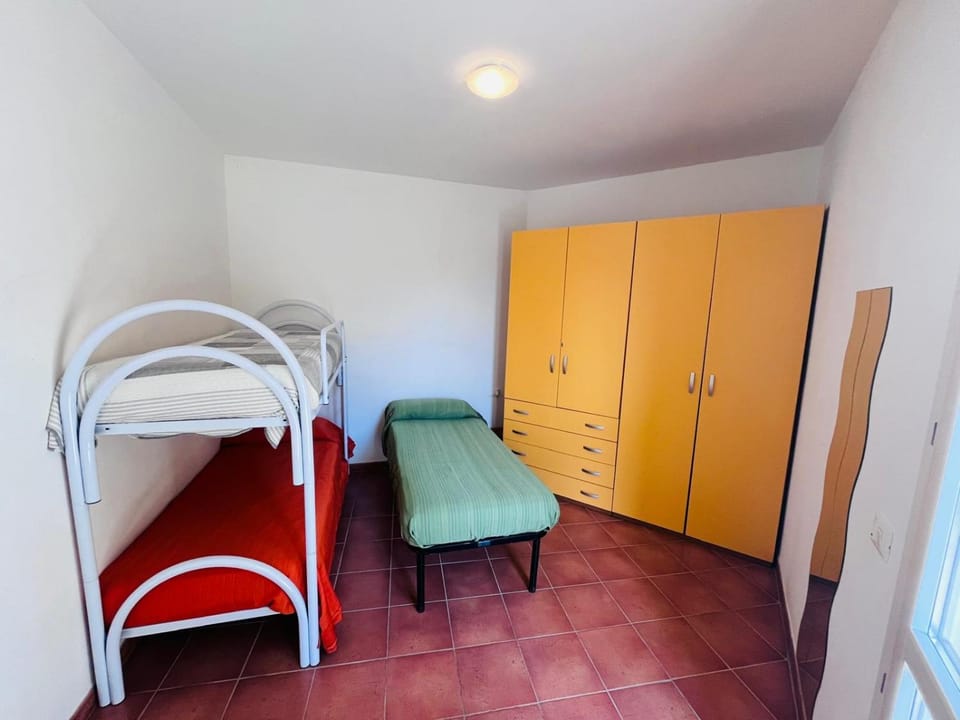 Bedroom, bunk bed, wardrobe