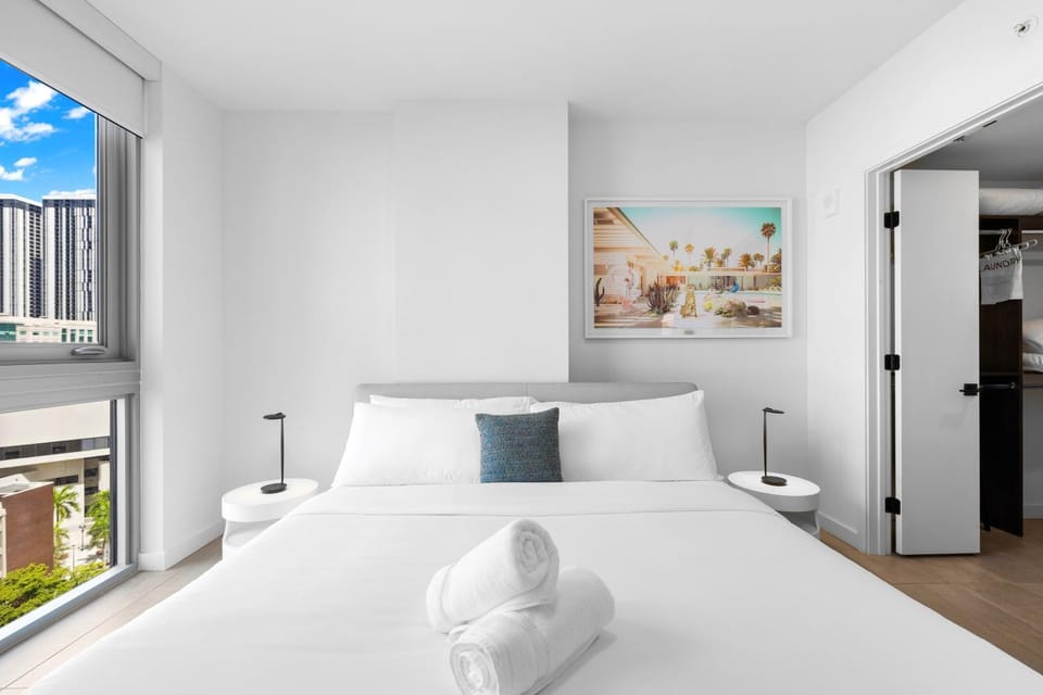 Bed, Bedroom, towels, wardrobe, air conditioner