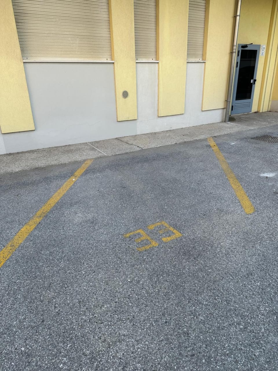 Facility for disabled guests, Parking, acessibility