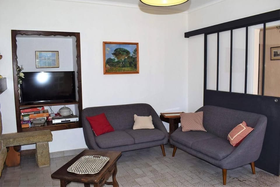 Grande maison familiale à 50m de la mer avec jardin à TREGASTEL - Réf 77 Villa in Trégastel