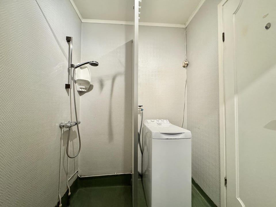 Studio apartment in center of Gol, towels and bed linen included Apartment in Viken, Norway