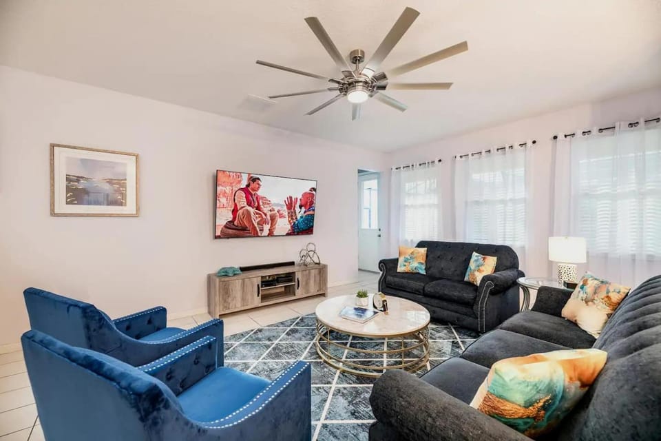 Flow Rider Heated Pool Spa & Free Water Park House in Four Corners