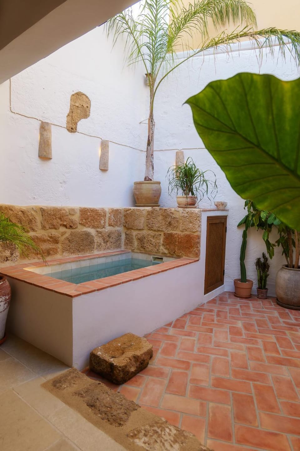 Patio, Swimming pool