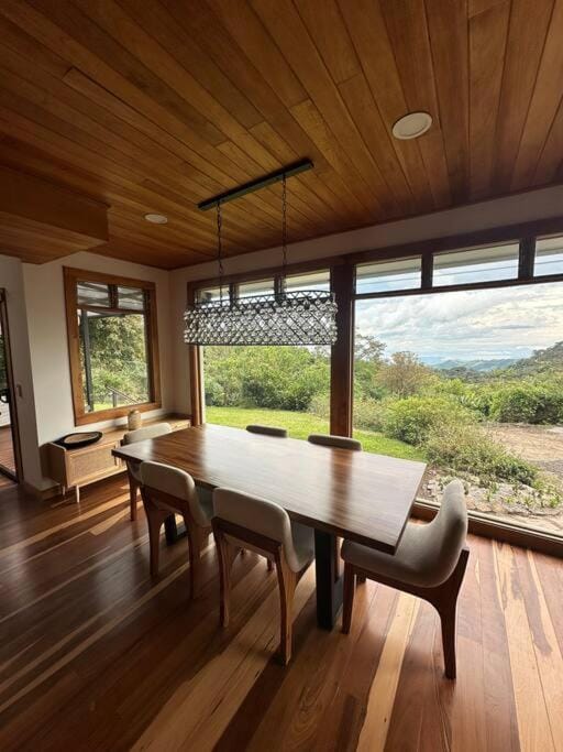 Refugio Monteverde house, privacy & ocean view! House in Monteverde