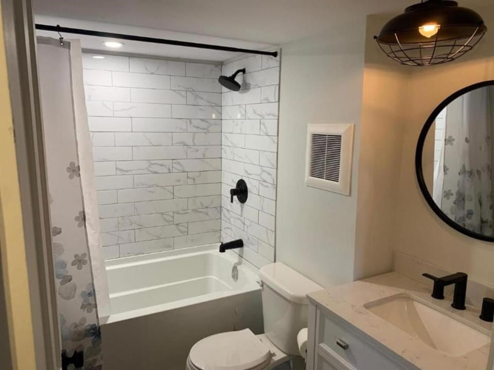 County Cove - Picton Suite - downtown Wellington Apartment in New York