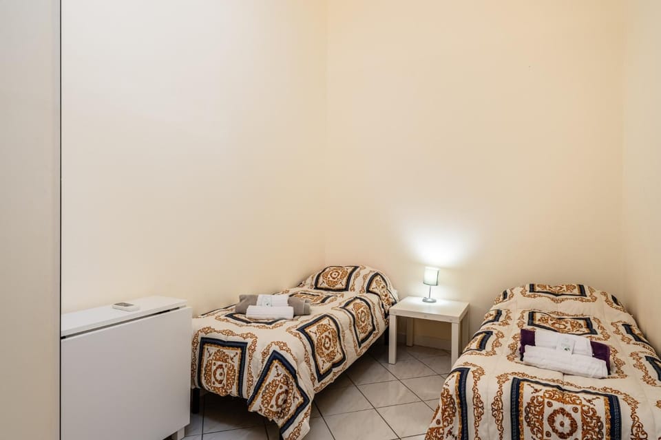 Property building, Living room, Bedroom