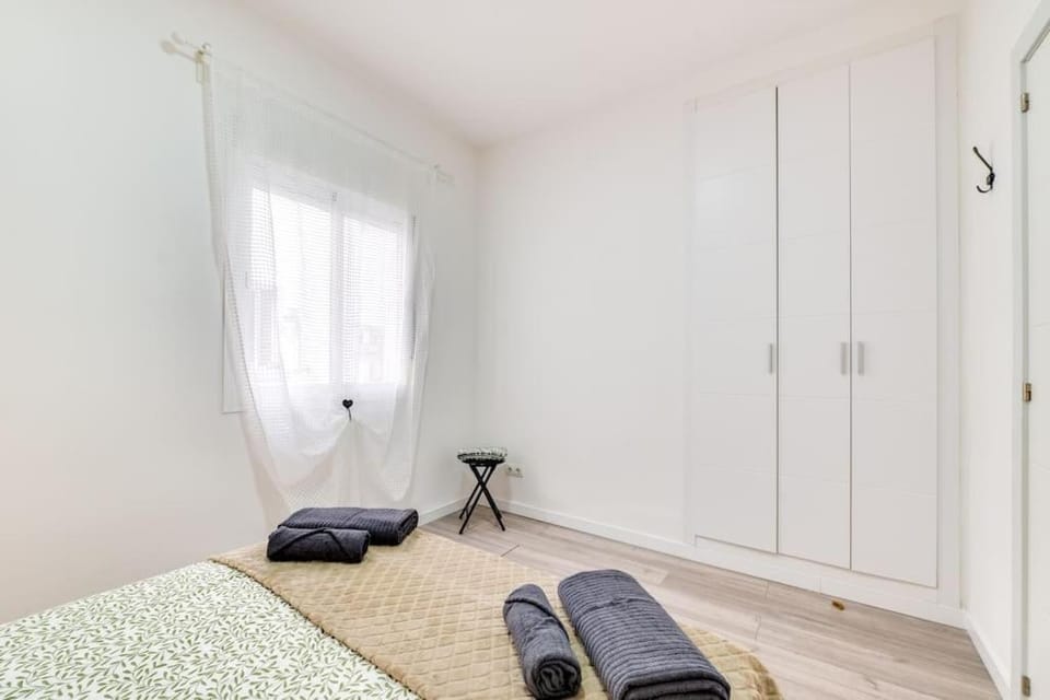 Chic 2BR in Malaga Center Prime Location Apartment in Malaga