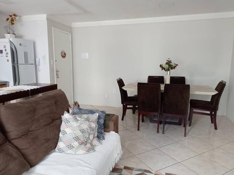 Apto a 100m Praia Baln Camboriú Apartment in Balneário Camboriú