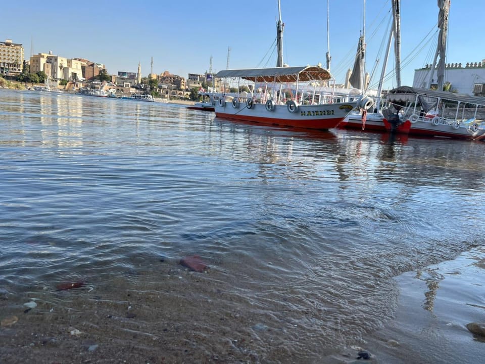 Day, Activities, Beach, River view, Sea view