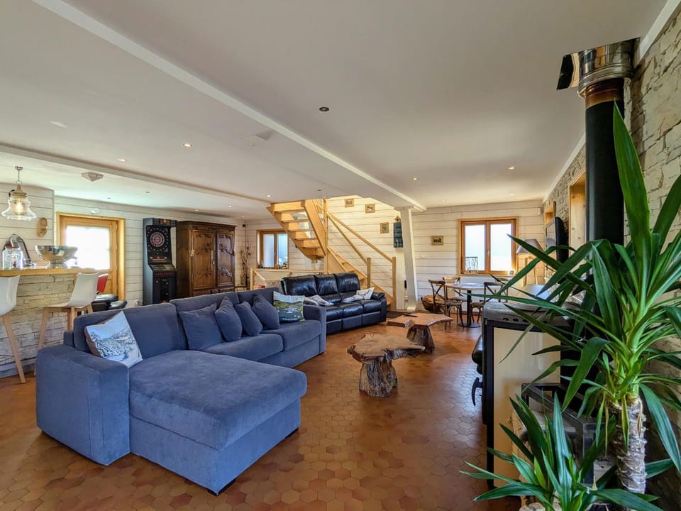 Chalet familial spacieux avec spa, sauna et salle de jeux - FR-1-589-750 House in Xonrupt-Longemer