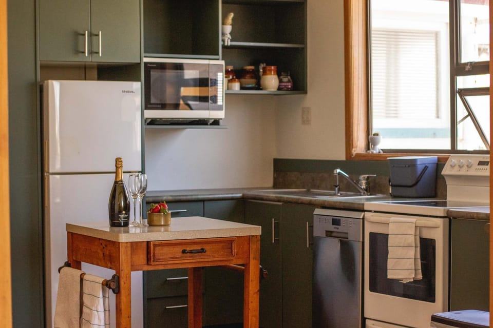 Kitchen or kitchenette, dishwasher, oven, stove, kitchen